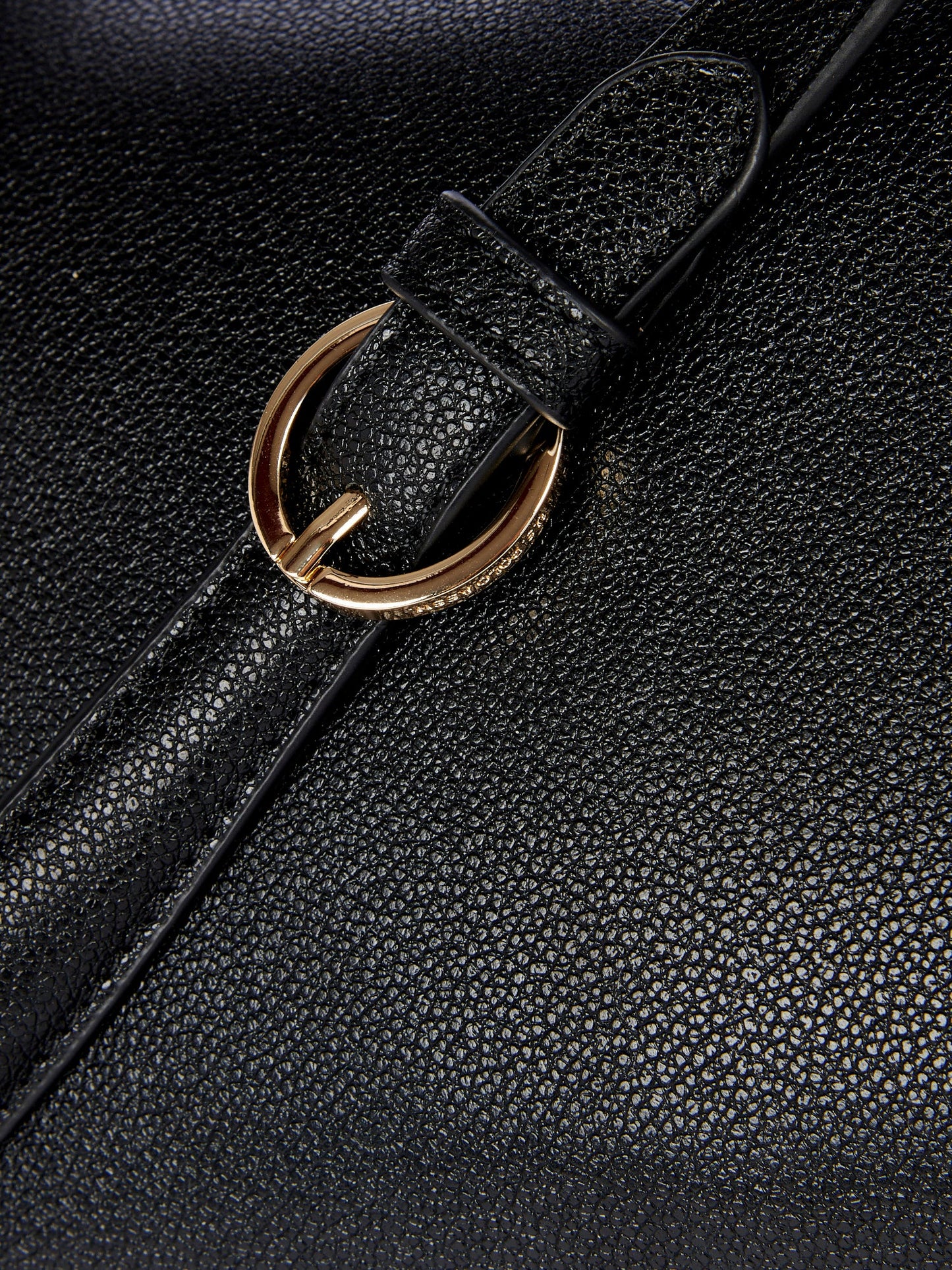 U.S. Polo Assn. Womens Jones Chic Hobo Bag in Black