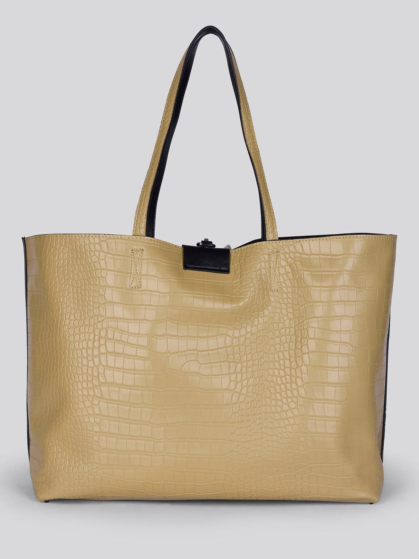 U.S. Polo Assn. Womens Axtell Reversible Shopping Bag Black