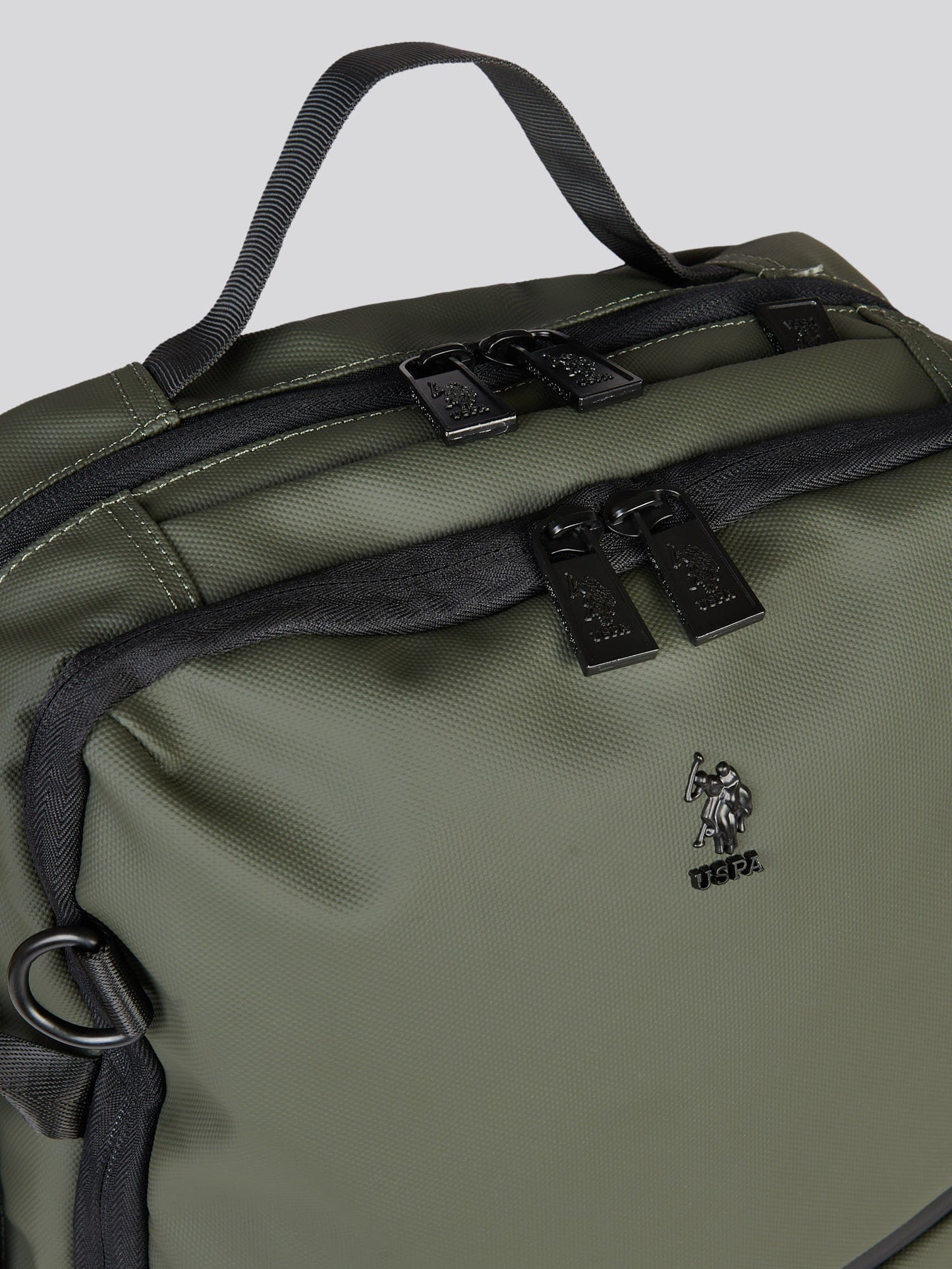 Mens Arrowhead Backpack in Army Green