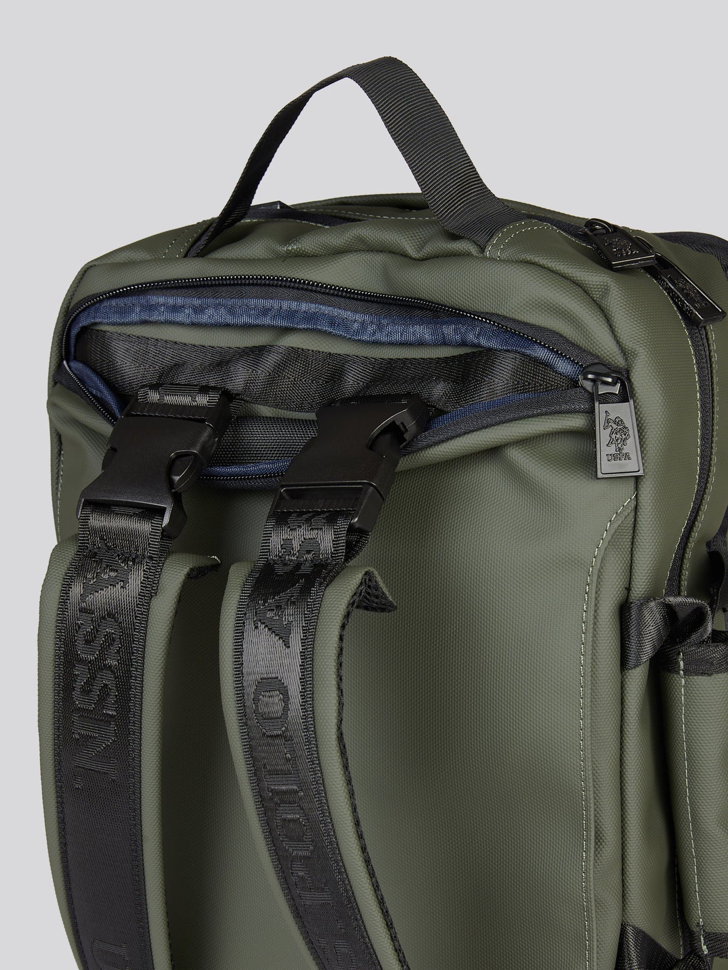 Mens Arrowhead Backpack in Army Green