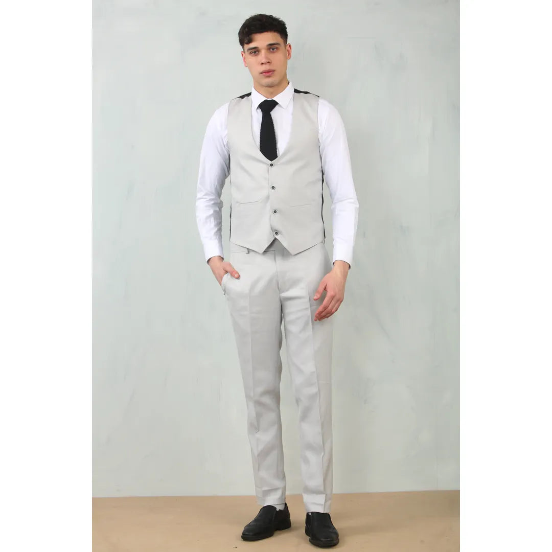 IM200 - Men's Light Grey Tailored Fit Wedding 3 Piece Suit