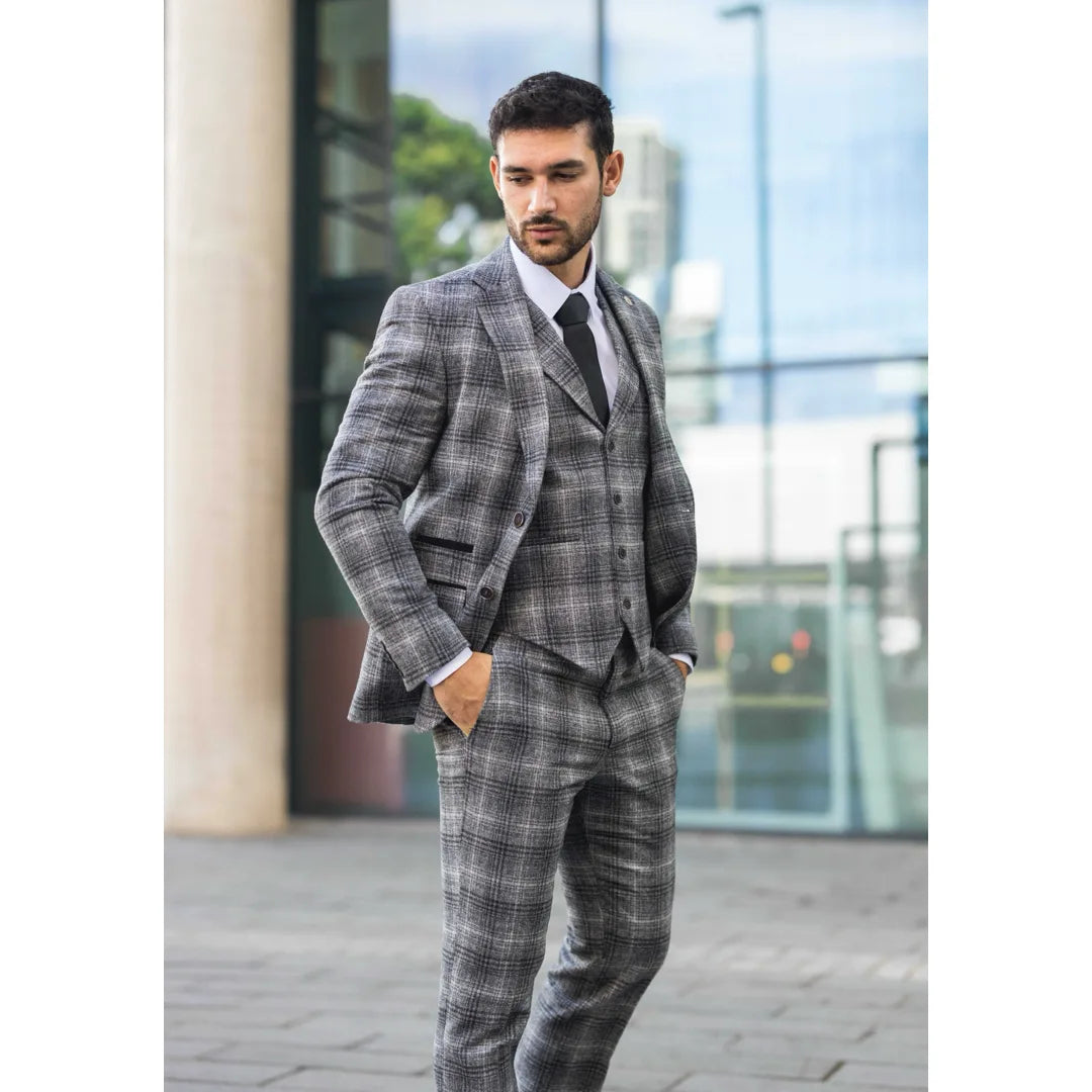 TP-30 - Men's Grey Tweed Check 3 Piece Suit