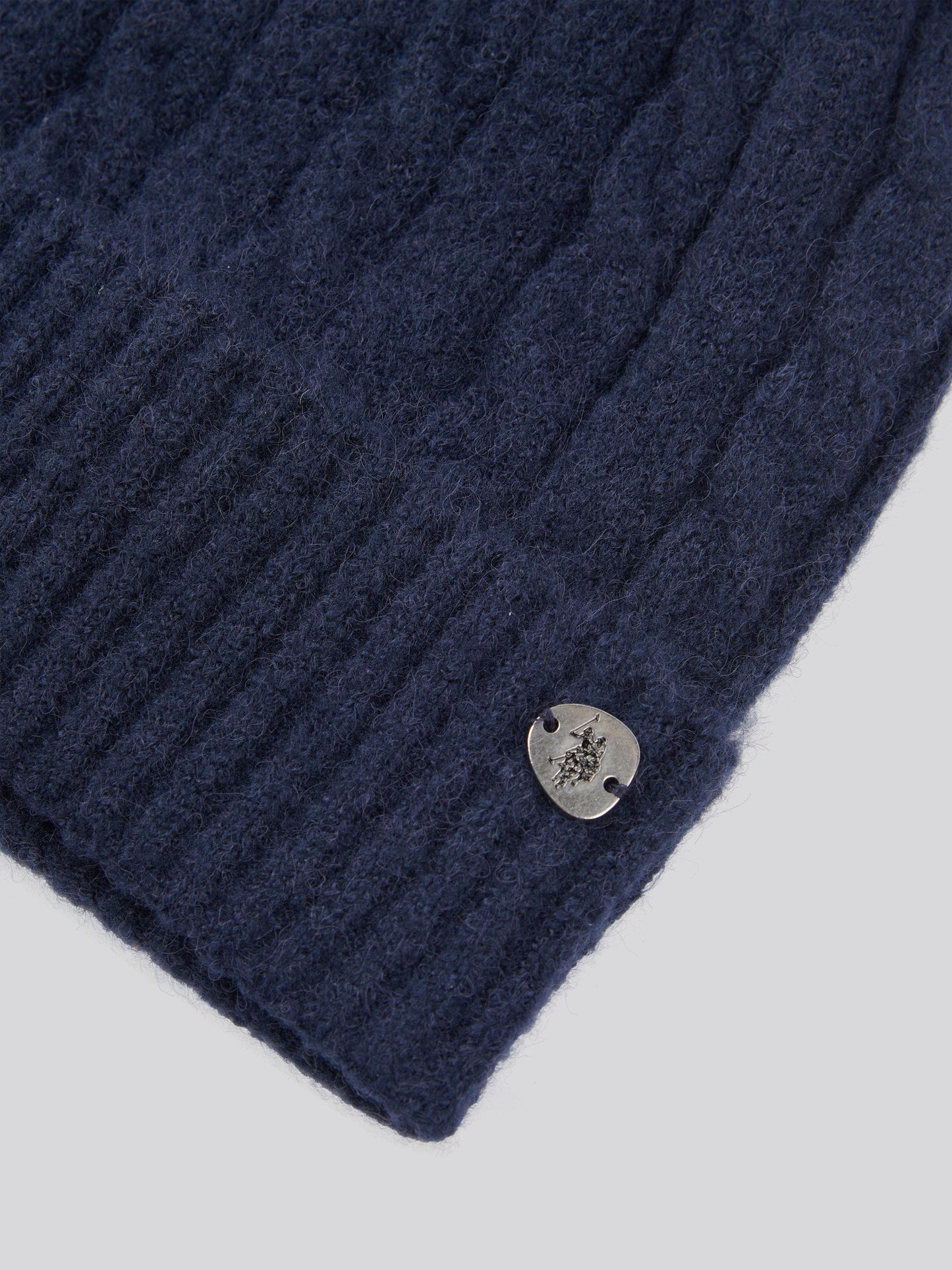 Womens Signature Cable Knit Beanie in Navy Iris