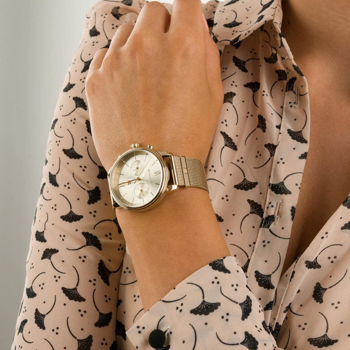 Tommy Hilfiger 1782302 Blake Women's Gold Mesh Watch